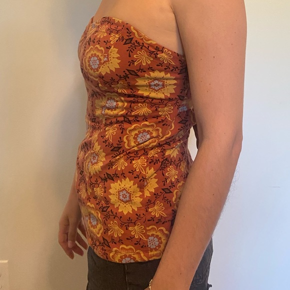 adorable, adjustable boho pattern strapless top - Picture 3 of 6